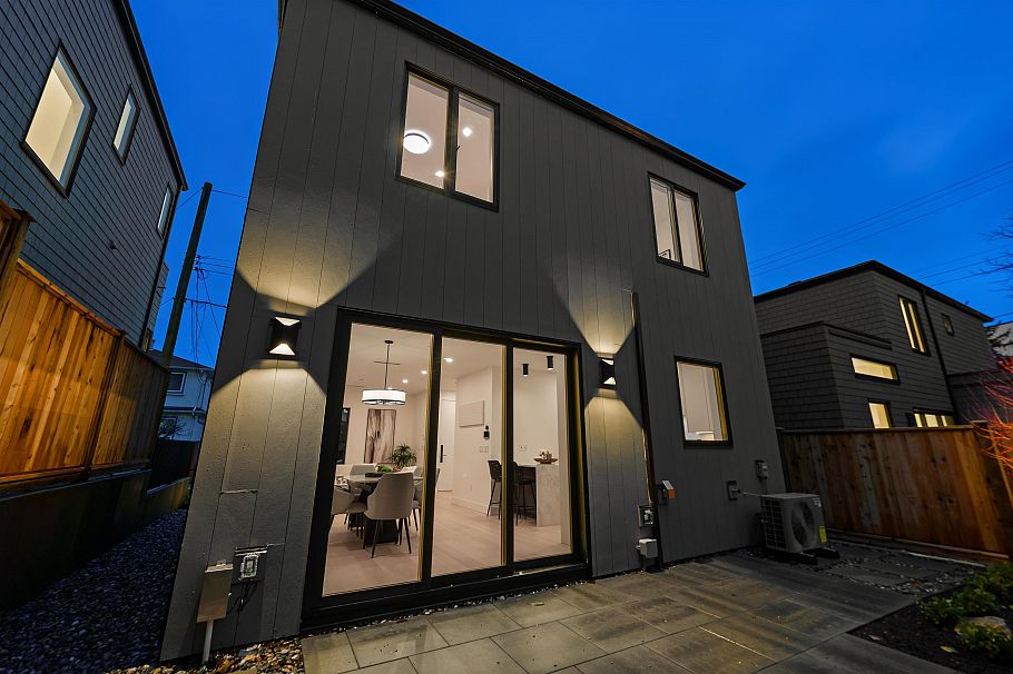 3670 Fleming Street Vancouver, BC - 34