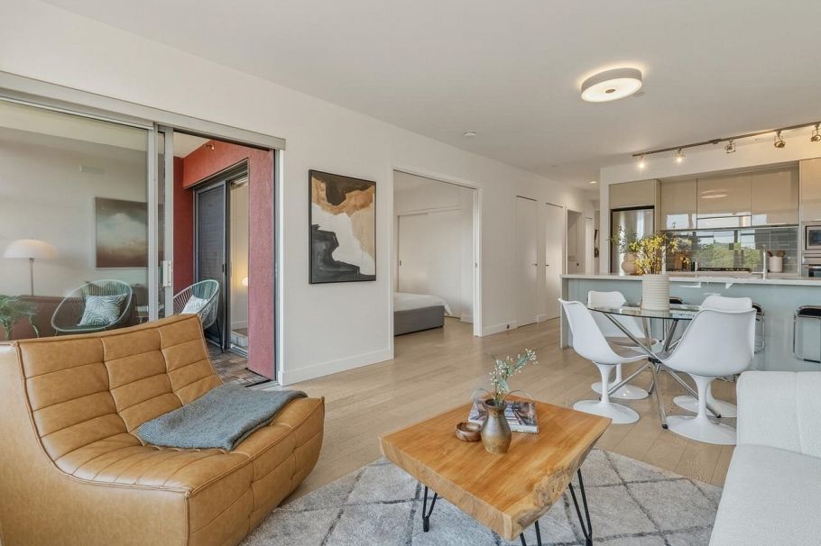 403 71 E Pender Street Vancouver, BC - 8