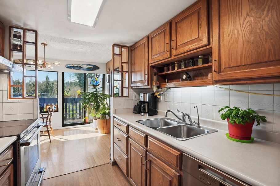 1021 Old Lillooet Road North Vancouver, BC - 17