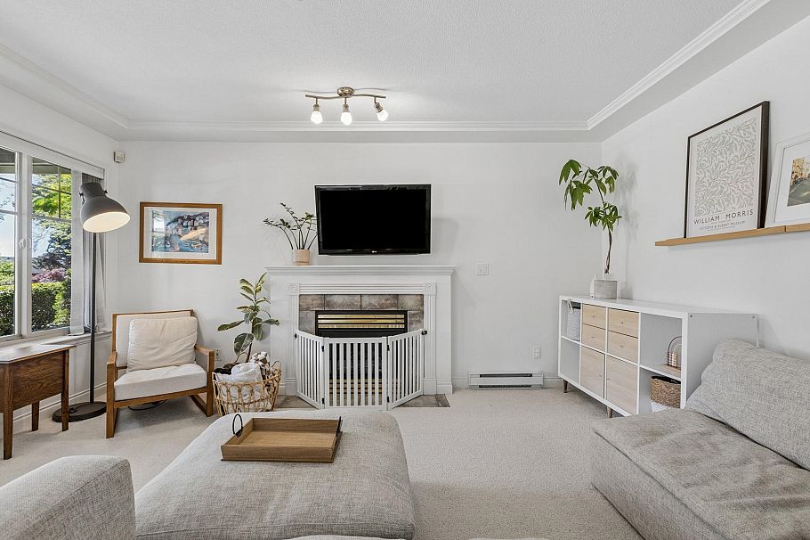 3 222 E 5th Street North Vancouver, BC - 6