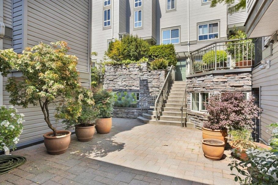 26 2375 W Broadway Vancouver, BC - 29