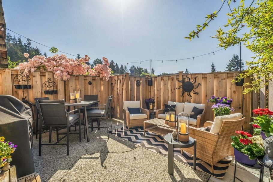 1106 Premier Street North Vancouver, BC - 19