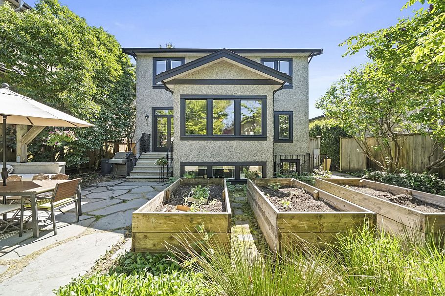125 W 39th Avenue Vancouver, BC - 35