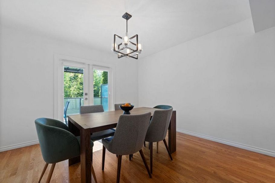 707 E Braemar Road North Vancouver, BC - 8