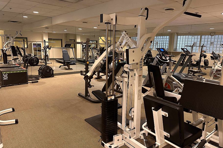 214 1688 Robson Street Vancouver, BC - 10