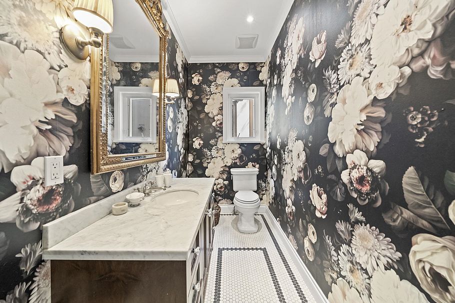 125 W 39th Avenue Vancouver, BC - 18