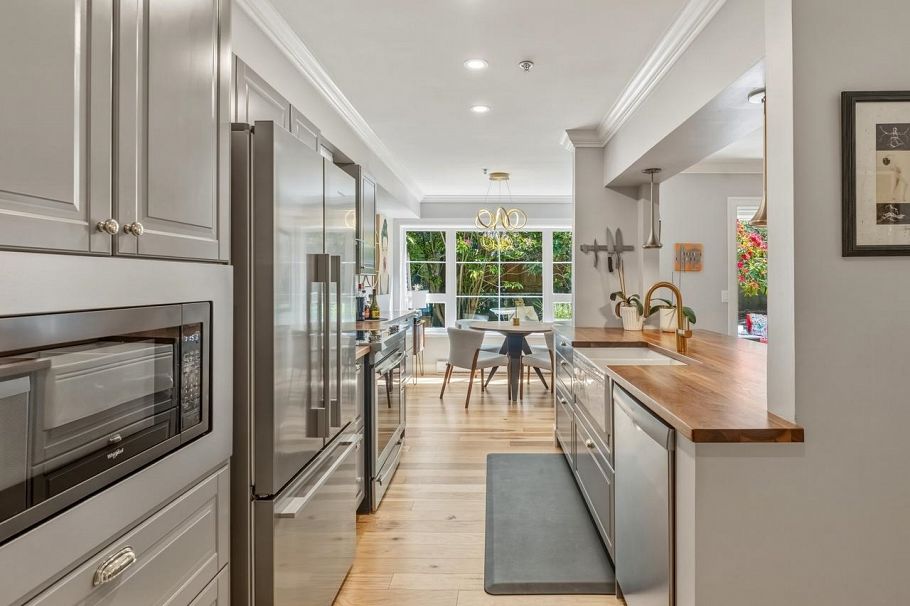103 2110 York Avenue Vancouver, BC - 11