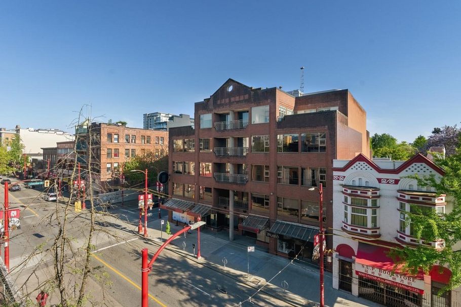403 71 E Pender Street Vancouver, BC - 32