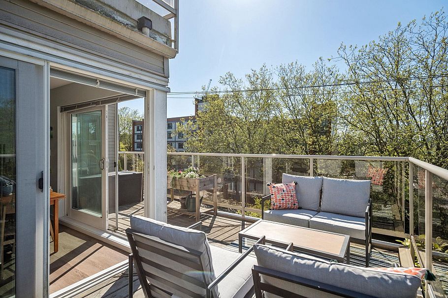 302 1510 Grant Street Vancouver, BC - 13