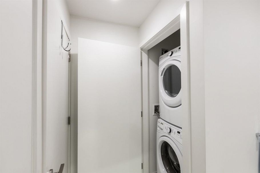 111 6677 Cambie Street Vancouver, BC - 11