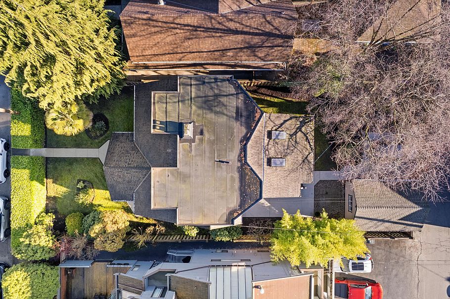 2980 W 8th Avenue Vancouver, BC - 34