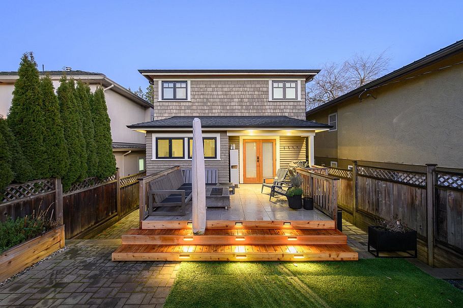 4241 Balkan Street Vancouver, BC - 29
