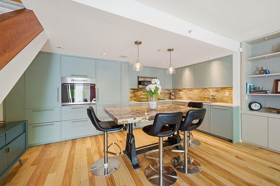 1259 Richards Street Vancouver, BC - 10