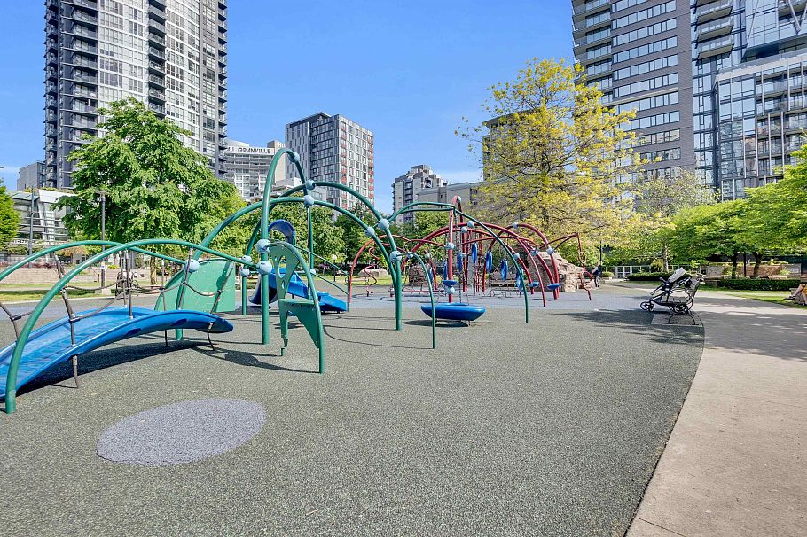 801 488 Helmcken Street Street Vancouver, BC - 30