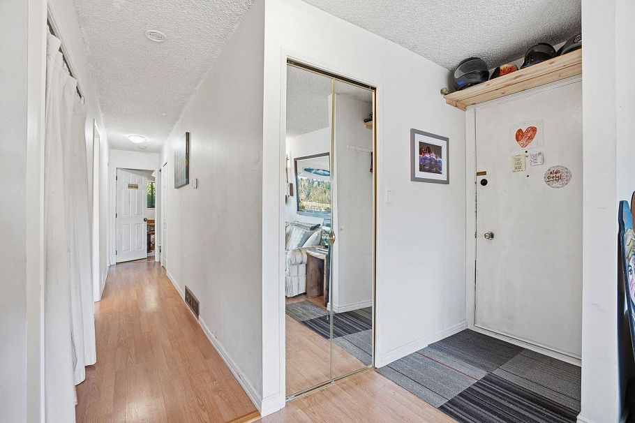 1021 Old Lillooet Road North Vancouver, BC - 19