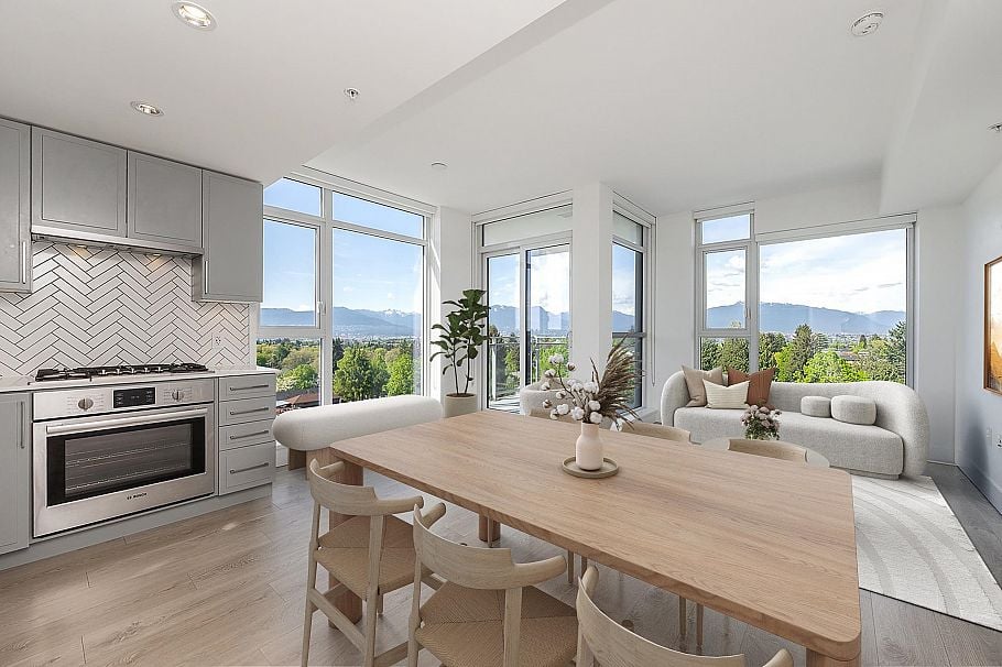807 2435 Kingsway Vancouver, BC - 1