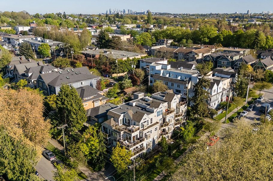 302 1510 Grant Street Vancouver, BC - 28