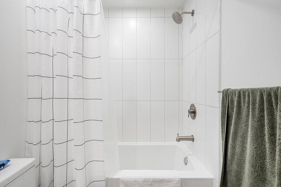 317 3594 Malsum Drive North Vancouver, BC - 31