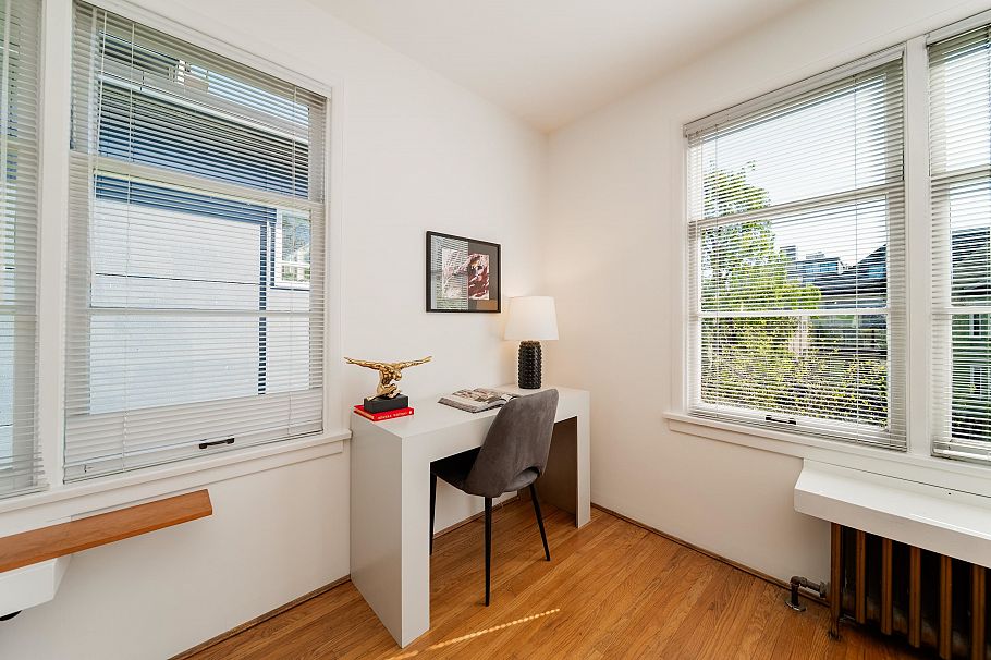 307 1565 Burnaby Street Vancouver, BC - 5