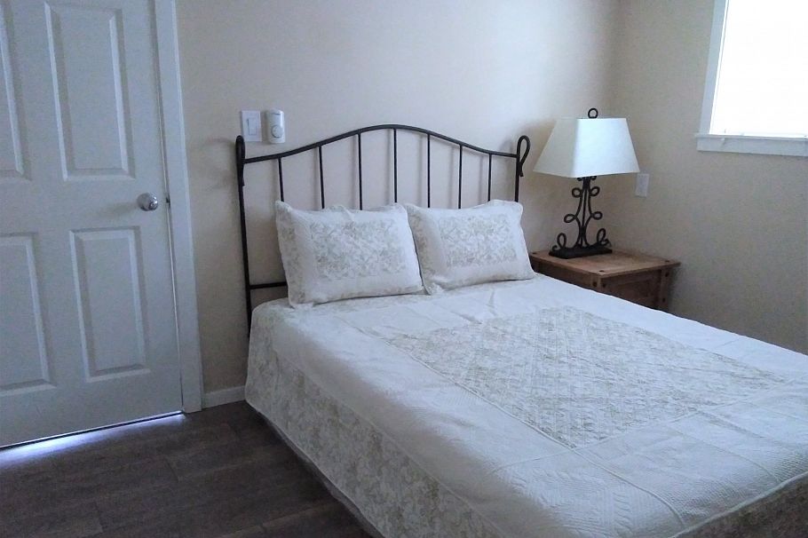 761 W 26th Avenue Vancouver, BC - 10