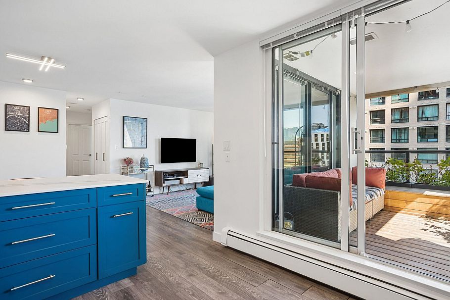 1604 1010 Burnaby Street Vancouver, BC - 11
