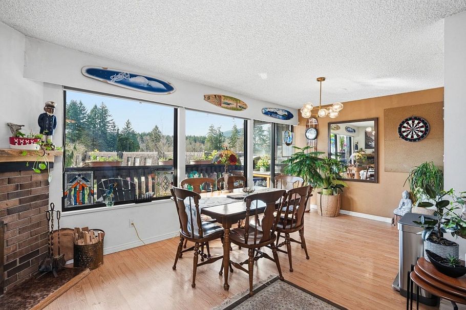 1021 Old Lillooet Road North Vancouver, BC - 21