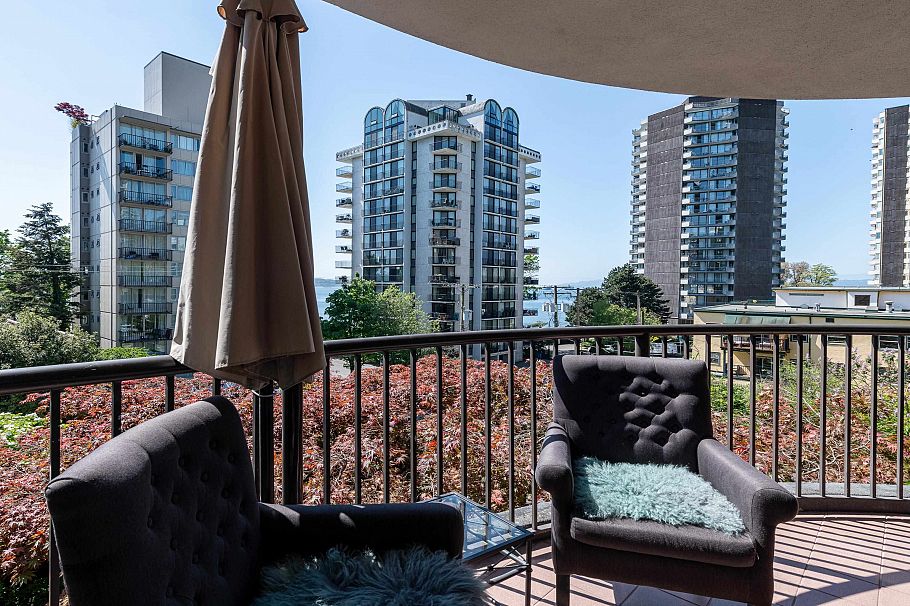 302 1520 Harwood Street Vancouver, BC - 11