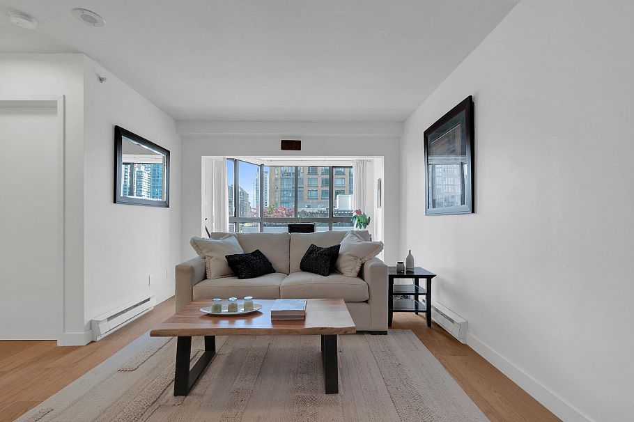 801 488 Helmcken Street Street Vancouver, BC - 4