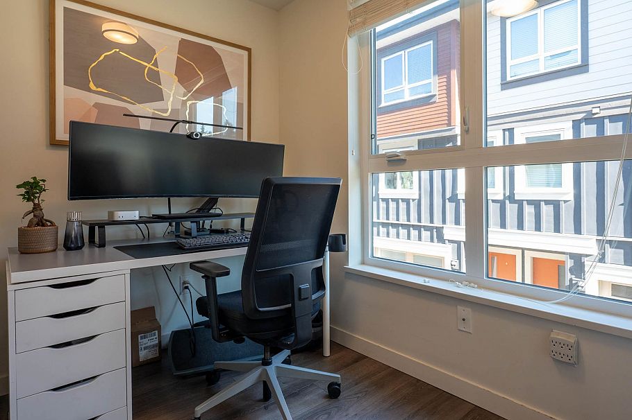 84 10311 River Drive Richmond, BC - 9