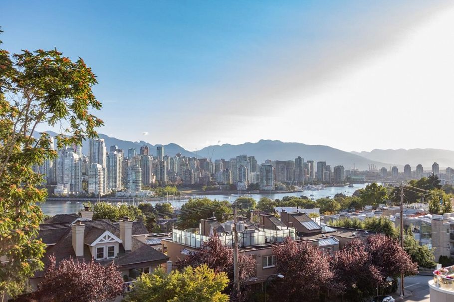 409 1236 W 8th Avenue Vancouver, BC - 1