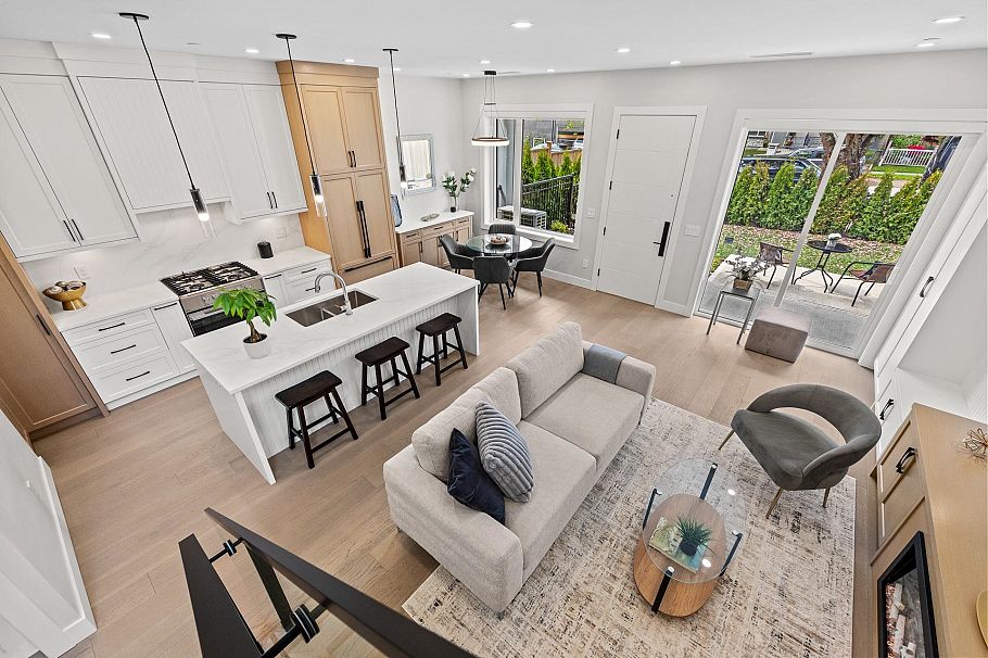 1 8578 Cartier Street Vancouver, BC - 20