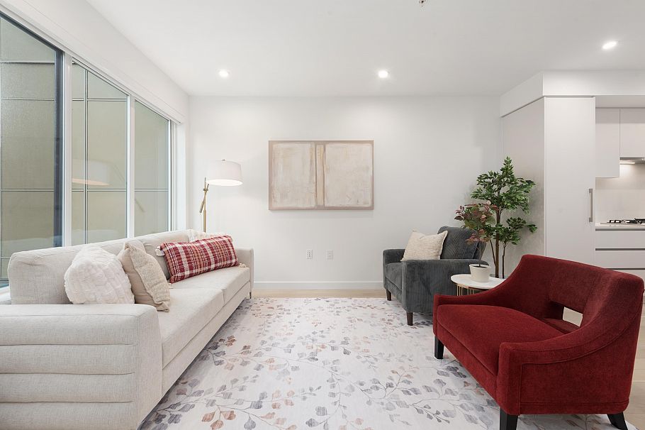 4877 Willow Street Vancouver, BC - 2