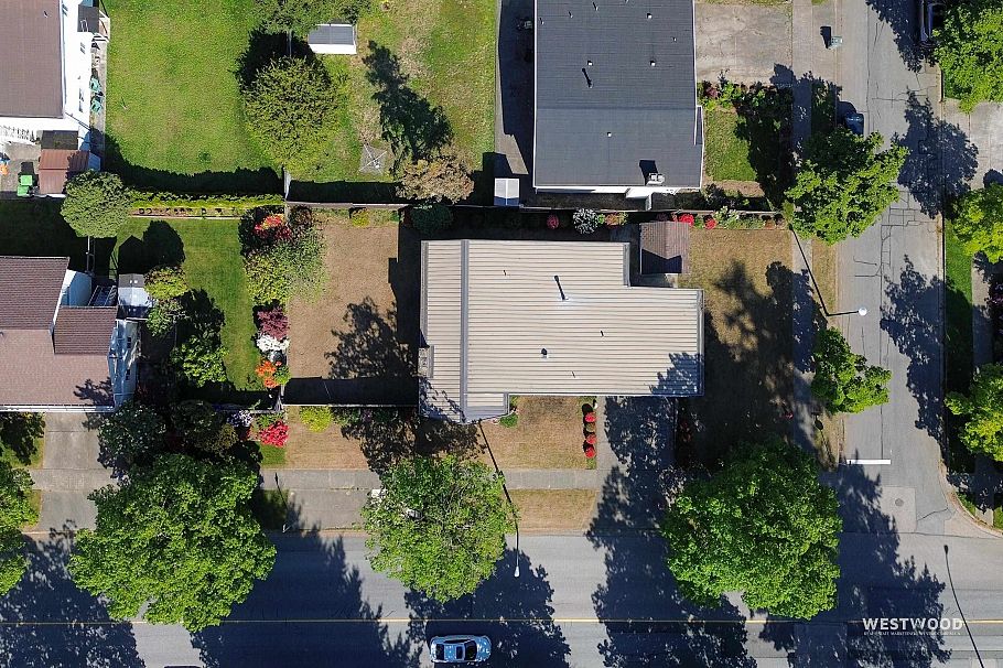 6858 Tyne Street Vancouver, BC - 36
