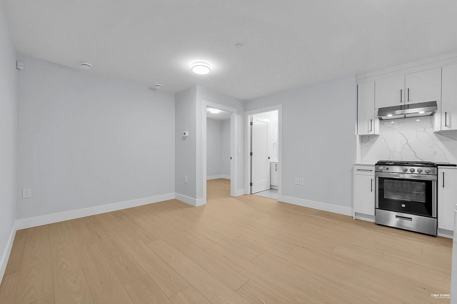 2617 Mcgill Street Vancouver, BC - 29