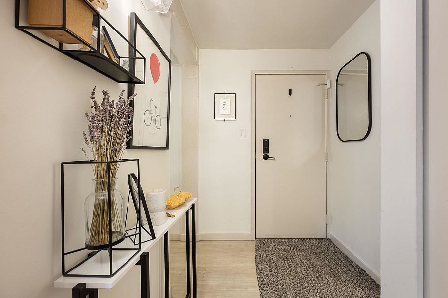 101 1535 Nelson Street Vancouver, BC - 3