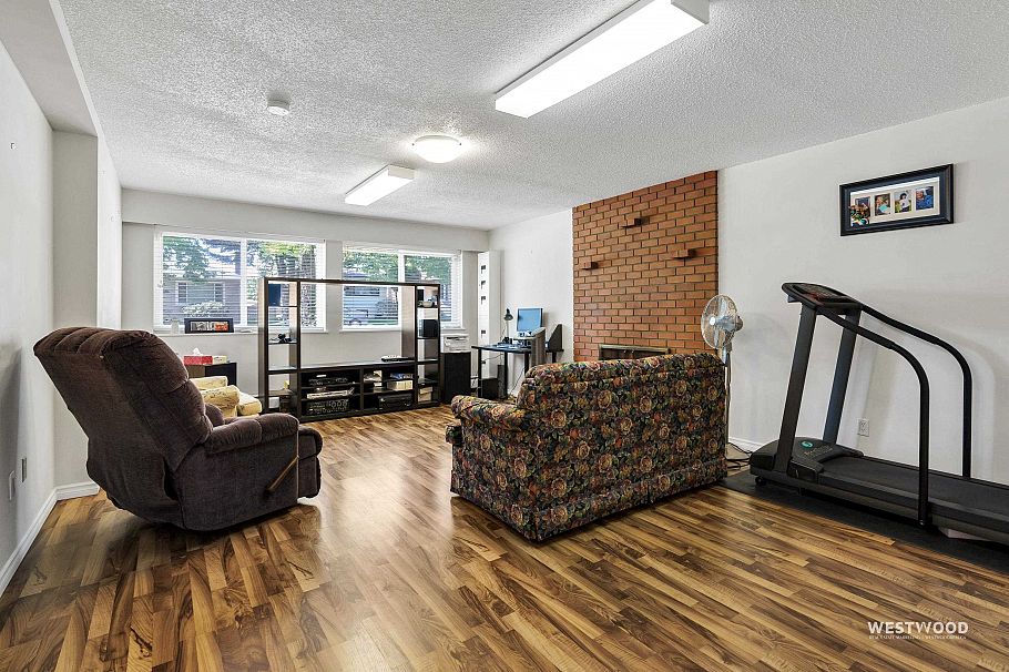 6858 Tyne Street Vancouver, BC - 16