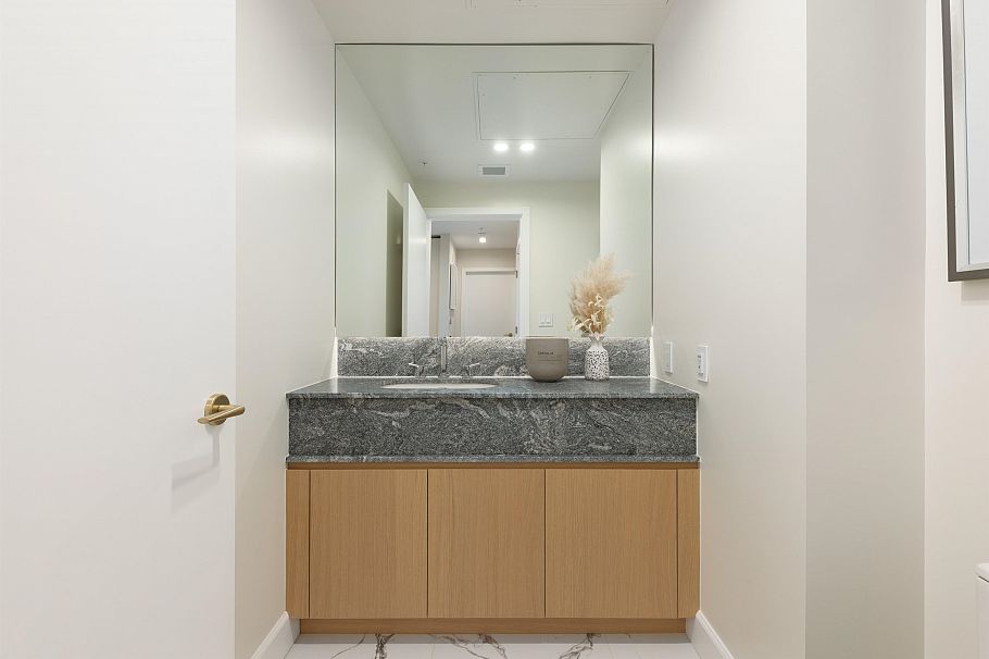 205 3668 W 10th Avenue Vancouver, BC - 27