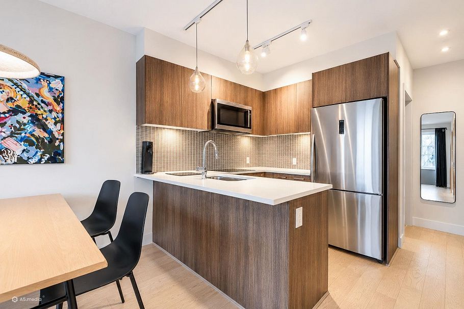 506 2477 Carolina Street Vancouver, BC - 8