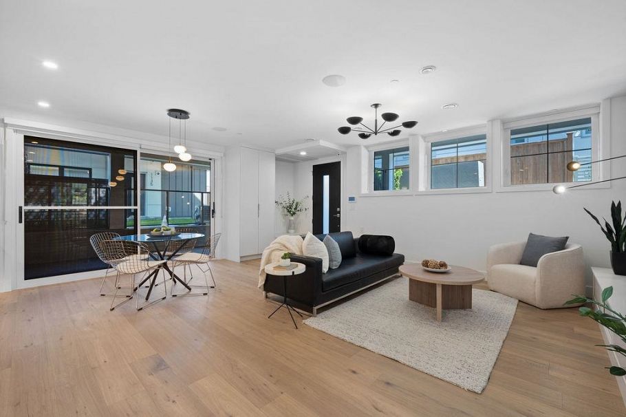 1137 W 33rd Avenue Vancouver, BC - 7