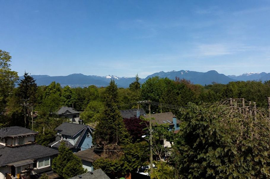 2137 20th Avenue Vancouver, BC - 14