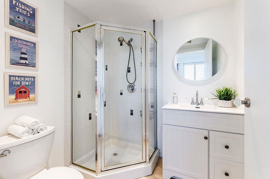 902 124 W 1st Street North Vancouver, BC - 17