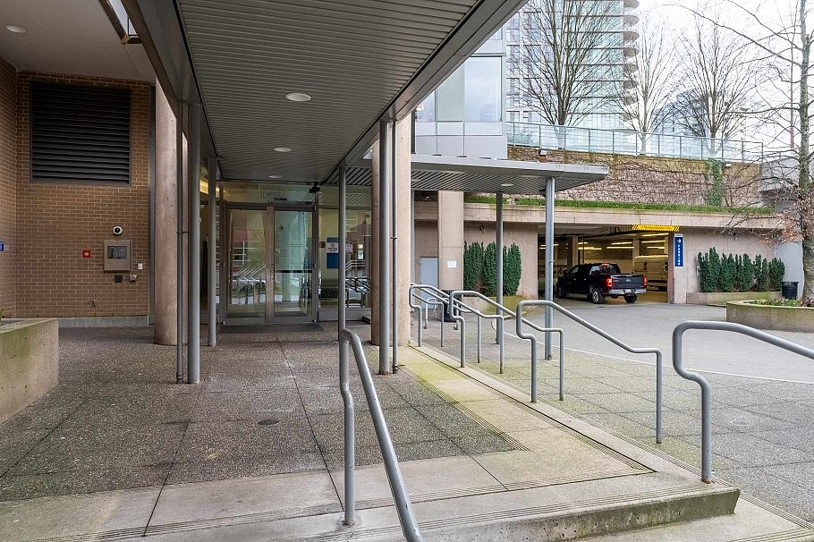 308 1008 Cambie Street Vancouver, BC - 22