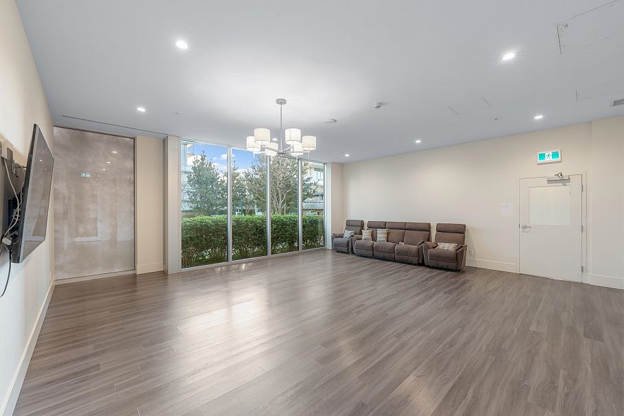 808 8628 Hazelbridge Way Richmond, BC - 32