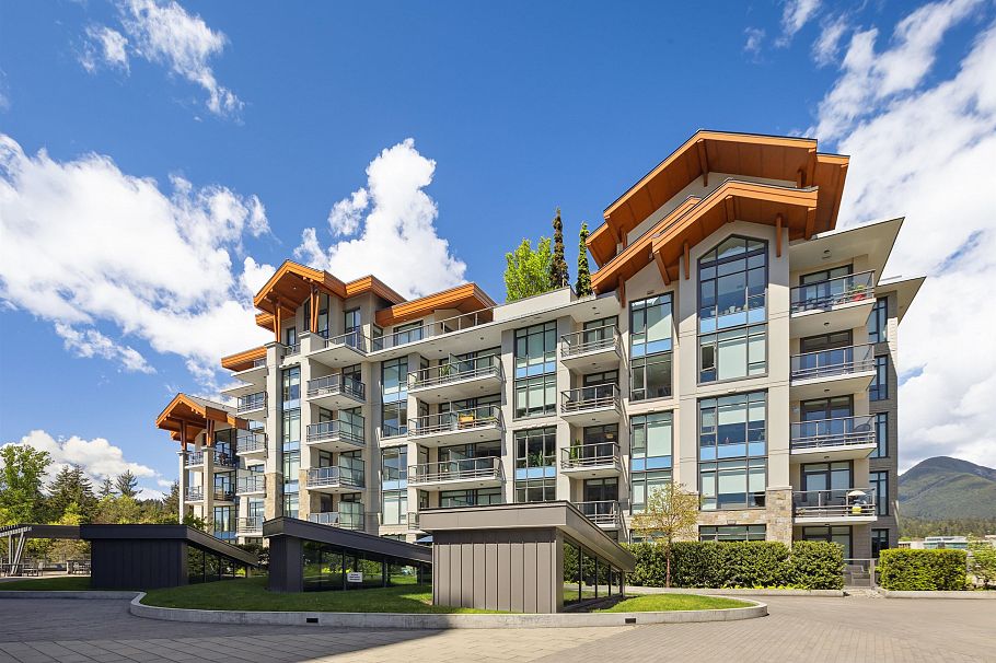 403 2780 Valley Centre Avenue North Vancouver, BC - 38