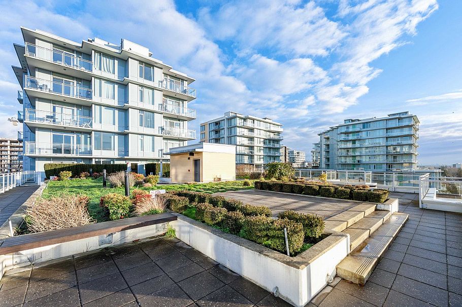 808 8628 Hazelbridge Way Richmond, BC - 39