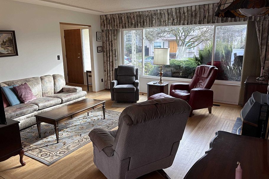 2717 Waverley Avenue Vancouver, BC - 5