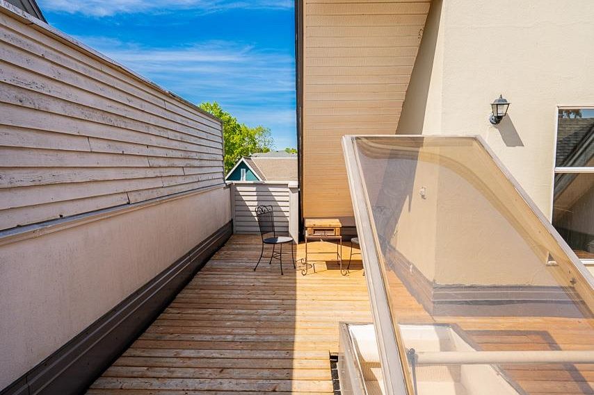 304 592 W 16th Avenue Vancouver, BC - 28