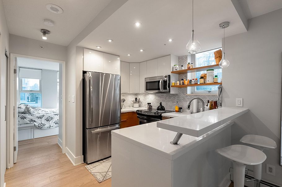 308 1008 Cambie Street Vancouver, BC - 8