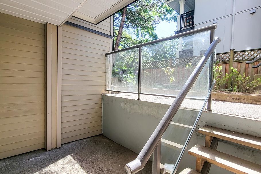 3167 Laurel Street Vancouver, BC - 21