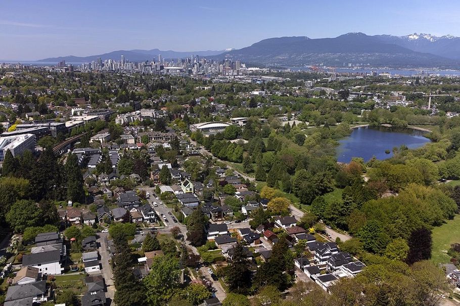 2137 20th Avenue Vancouver, BC - 6